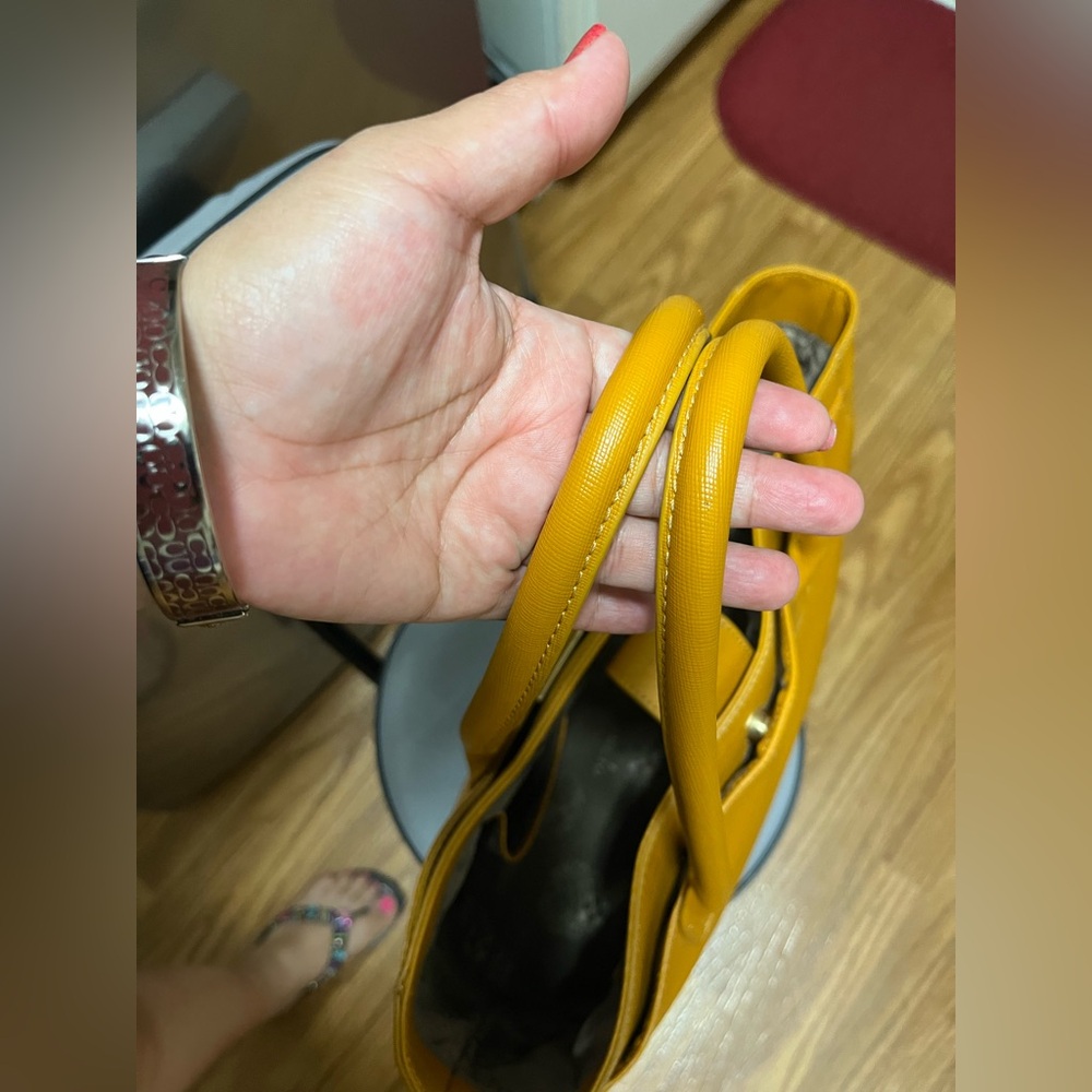 Vince Camuto Yellow Leather Tote Bag - Picture 6 of 10